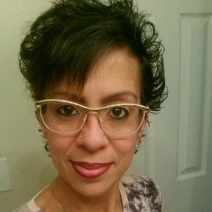 Meet your Posher, Marisol